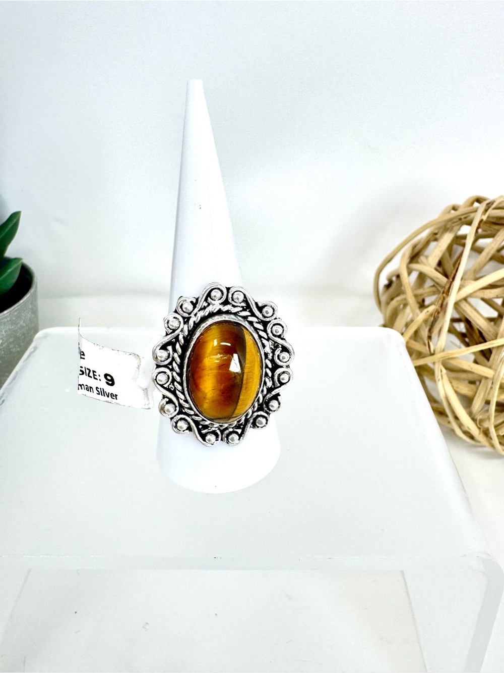 NWT Tiger Eye Statement Ring Size 9